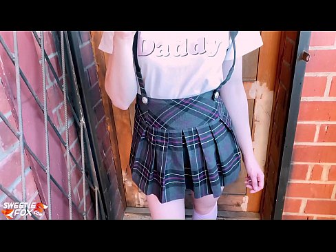 ❤️ Schoolgirl Sucks ya dick miri emi na iberibe kama klaasị. ❤️ Mmekọahụ